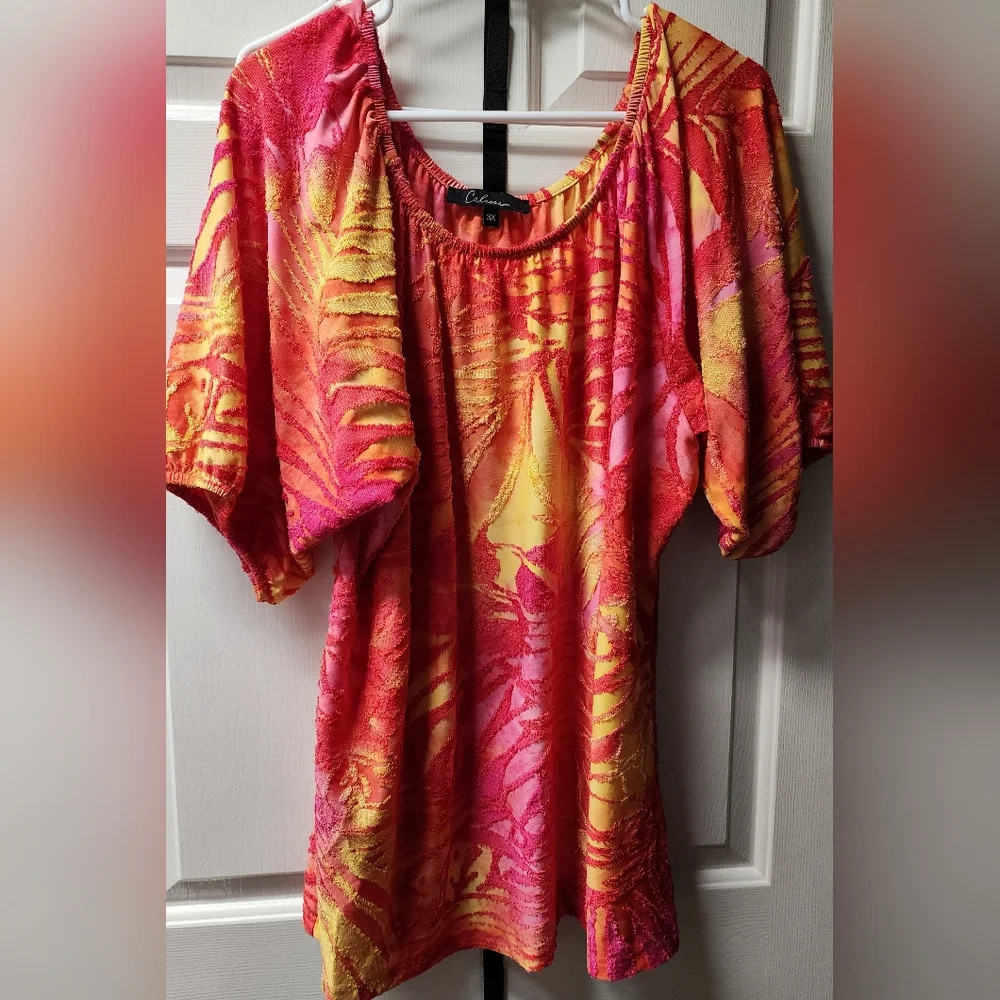 Calessa 3X Plus Womens Flocked Tie Dyed Short Sleeved Top - Picture 2 of 5